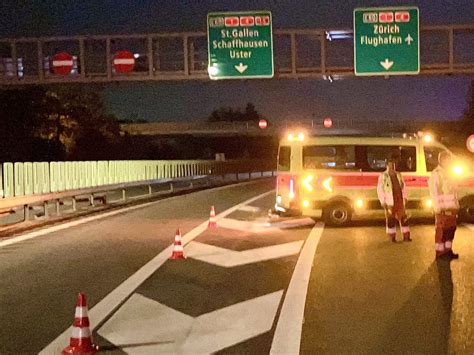 Wangen Br Ttisellen Zh A Verkehrsunfall Auf Der Autobahn