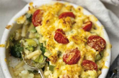 Vegetable macaroni cheese | Italian Recipes | GoodtoKnow