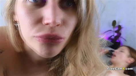Blonde BFFs Engage A Steamy Lesbian Sex Freecam