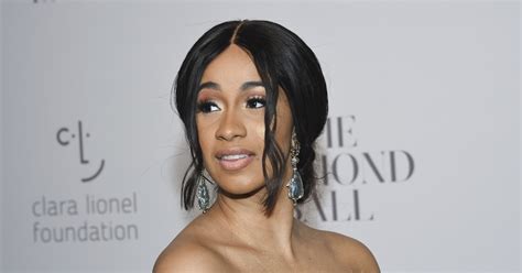 Dominican Rapper Cardi B Is Officially Number One In The Charts