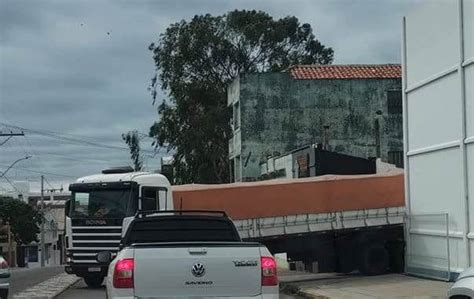 Carreta Pane El Trica Gera Congestionamento Na Regi O Central De