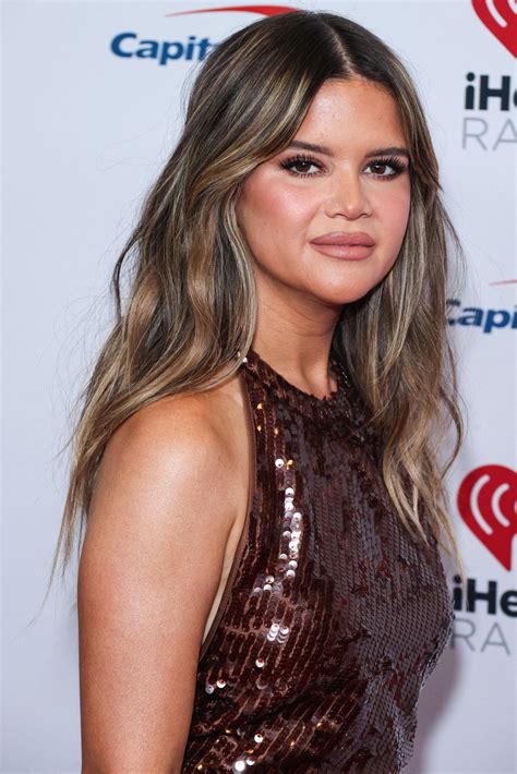Maren Morris Sets The Record Straight About Denim Skirt Incident