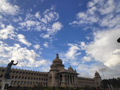 Vidhan Soudha on Saturday : r/bangalore