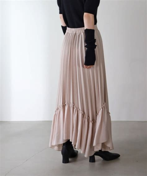 Unfield（アンフィールド）の「【unfield】プリーツイレヘムスカート（スカート）」 Wear