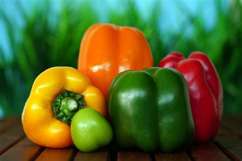 Bell Peppers Nutrition Facts And Proven Health Benefits Kechyelathrive