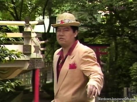 Japanese MILF Masturbates In Solo Scene