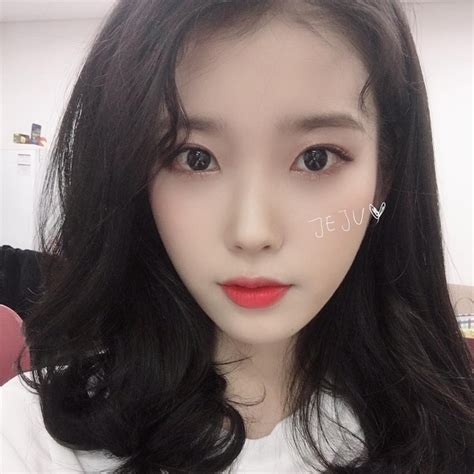 Iu、10周年ツアーコンサートを終えて済州島を満喫記念写真を大放出 Kstyle