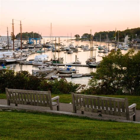 8 Quaint Coastal Maine Towns You Must Visit | Maine vacation, Seaside ...