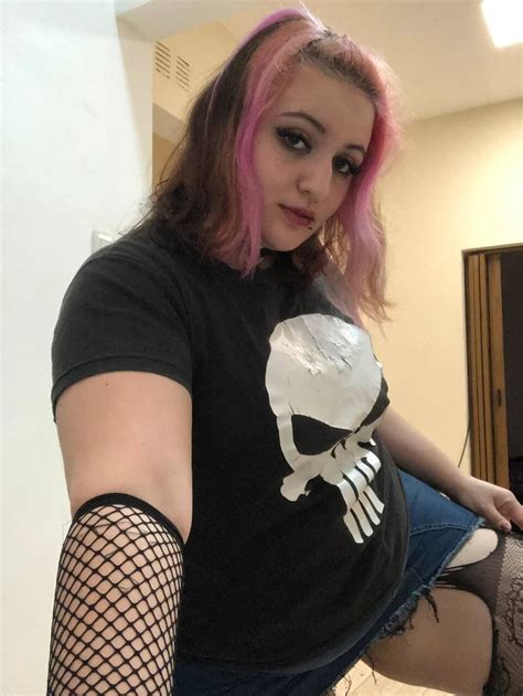 Rockstar Pink Head 18 Nude Pics XHamster