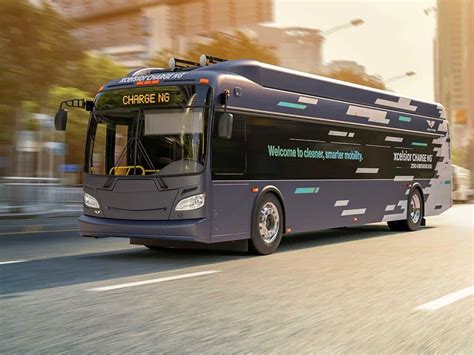 Cap Metro charges forward with mass purchase of 200 battery-powered