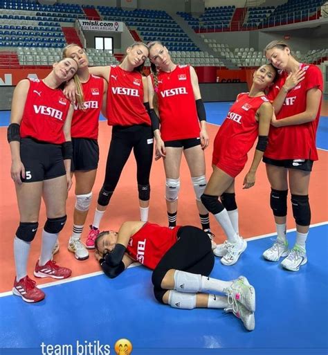 Mehridjan Akifova adlı kullanıcının Volleyball panosundaki Pin 2024