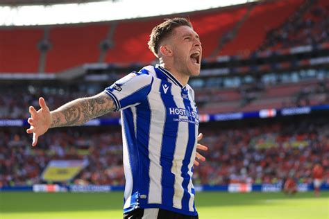 Sheffield Wednesday Promoted To Championship With 123rd Minute Windass