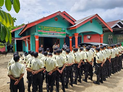 Pengarahan Dir Ops Macan Kepada Calon Satpam Gandaerah PT Macan