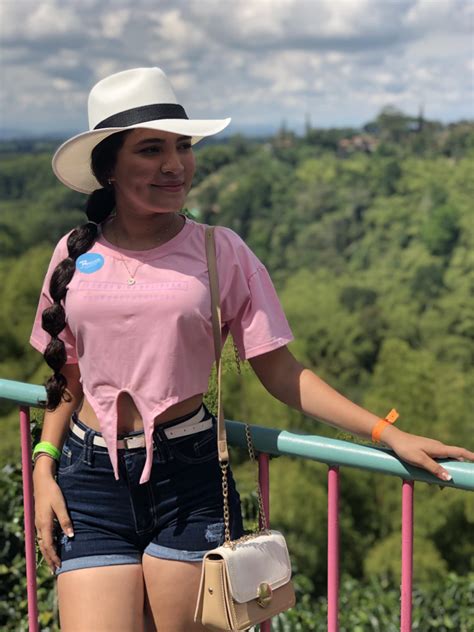 Laura Velasquez