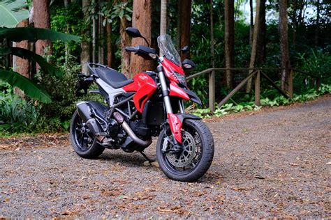 Ducati Hyperstrada 821 An Owner S Review Motofomo