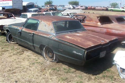 1965 Ford Thunderbird Parts Car 2