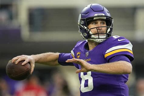 Cousins Vikings Aim To Keep Themselves Protected Vs Daunting Eagles