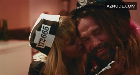 DANIELLE SCOTT Nude AZNude