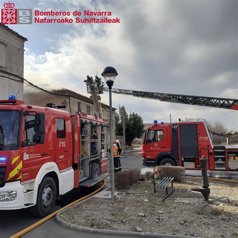 Un Incendio Calcina Una Vivienda En Cortes