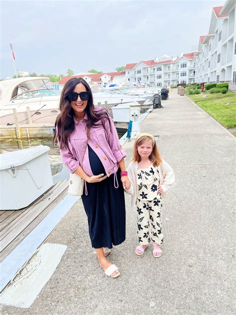 New Buffalo, Michigan Travel Guide - Ashley Donielle