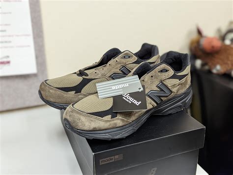 Sellers are debating the best way how to sell seatgeek tickets 2