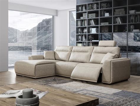 Sofa W Salonie Pi Knych Modeli Z Funkcj Relaksu Galeria