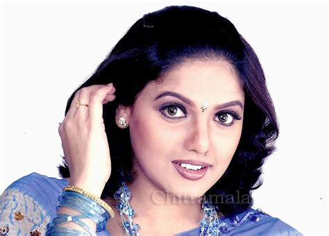 Telugu Picts Galery Ravali Telugu Hot Actress Biography Videos Hot Photos 2011