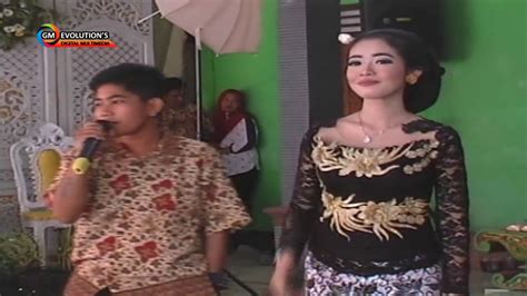 Banyu Langit Voc Dias Ayu Shaka Trend Musik Live Tirtomoyo Youtube