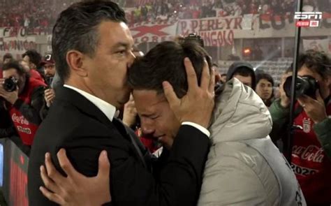 La Despedida De Marcelo Gallardo Quién Es El Alcanzapelotas Que Lloró