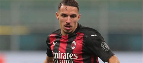 Chelsea and Manchester United Eye Milan Ace Bennacer