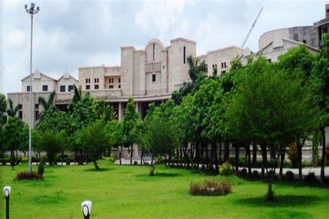 Iiit Lucknow Admission Fees Courses Placements Cutoff Ranking