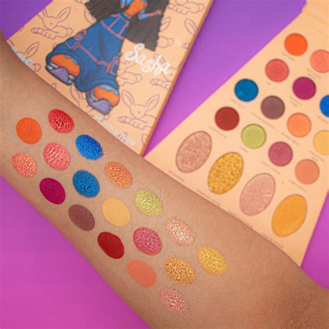 Makeup Revolution X Bratz Doll Eyeshadow Palette Sasha