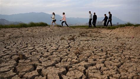 中國多地夏秋冬連旱 用水困難 中國乾旱 水庫乾涸 湖南 新唐人中文電視台在線