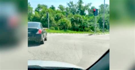 Lelaki Tabur Paku Atas Jalan Raya Tiada Kaitan Dengan Bengkel Khidmat