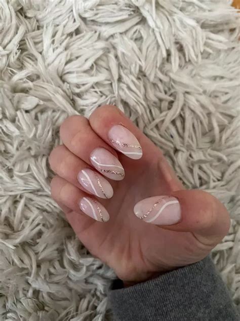 Nude Nails La Tendance Manucure Qui Fera L T Ongles Chic