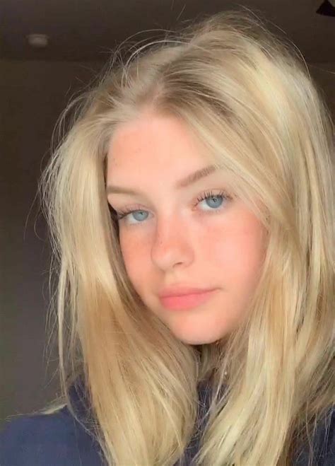 Blonde With Blue Eyes Girl With Green Eyes Brown Blonde Hair Blond Girls Green Hair Blue
