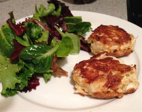 Chesapeake Bay Weekend Getaway Crab Cakes And Sailing Crab Cakes