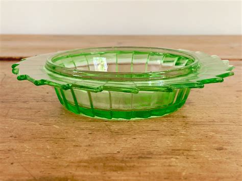 Kitchen And Dining Bowls Dining And Serving Jeannette Glass Company 1930s Sierra Pinwheel Green