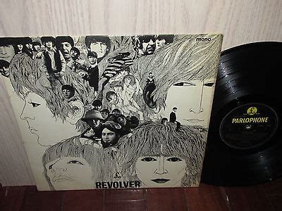 Gripsweat BEATLES LP REVOLVER 1966 UK FIRST PRESSING MONO PMC 7009