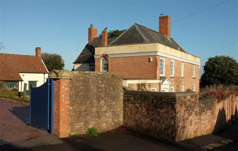 Castle Hill House Nether Stowey © Derek Harper Cc By Sa20