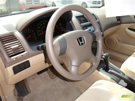 Ivory Interior 2005 Honda Accord DX Sedan Photo #49912023 | GTCarLot.com