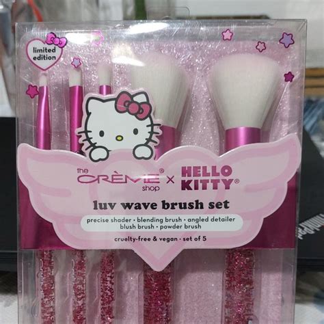 Hello Kitty Makeup The Creme Shop Hello Kitty Luv Wave Brush Set