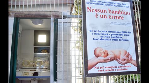 Bari neonato accolto da culla per la vita Nessun bambino è un errore