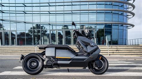 I Rode Bmw S Ce Electric Scooter And It Got The Most Attention I Ve