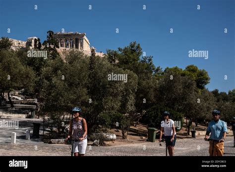 Dicovering Athen Hi Res Stock Photography And Images Alamy