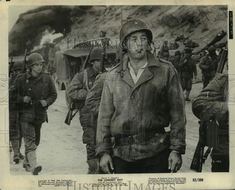 1963 Robert Mitchum Stars In The Longest Day Historic Images