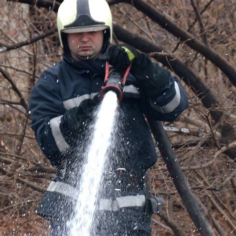 Мъж изгоря при пожар в дома си