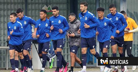 As Melhores Imagens Do Treino Do Fc Porto Antes Da Viagem Para Milão