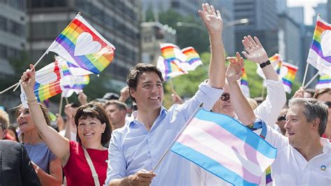 Fierté Montréal Un Défilé à La Fois Festif Et Revendicateur