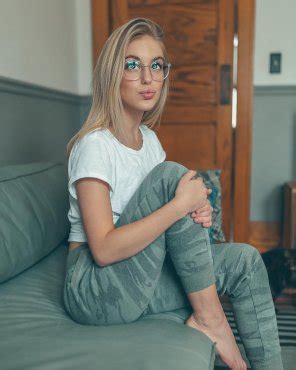 Gabby Thomas Porn Pic